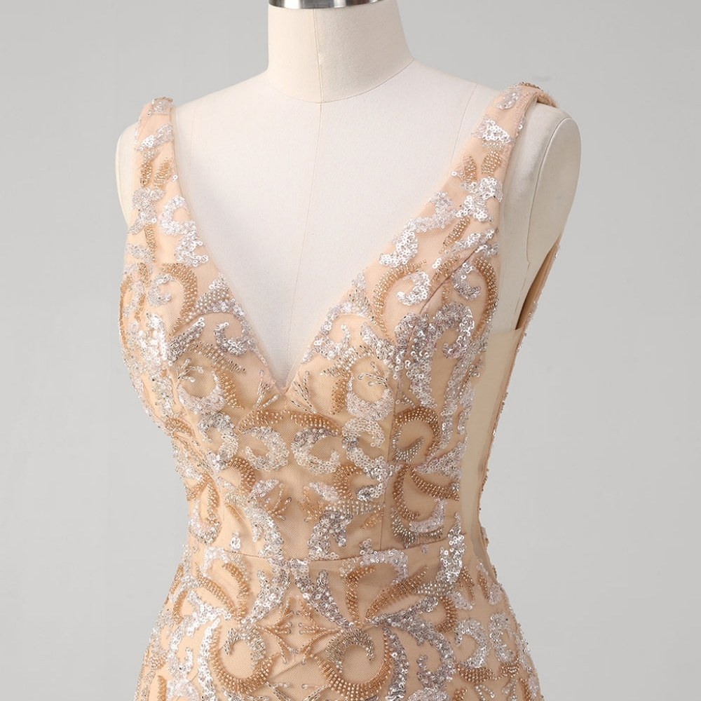 Glitter Champagne Mermaid V-Neck Sequin Dredd With Beading - NEVER BEEN WORN - Picture 5 of 10